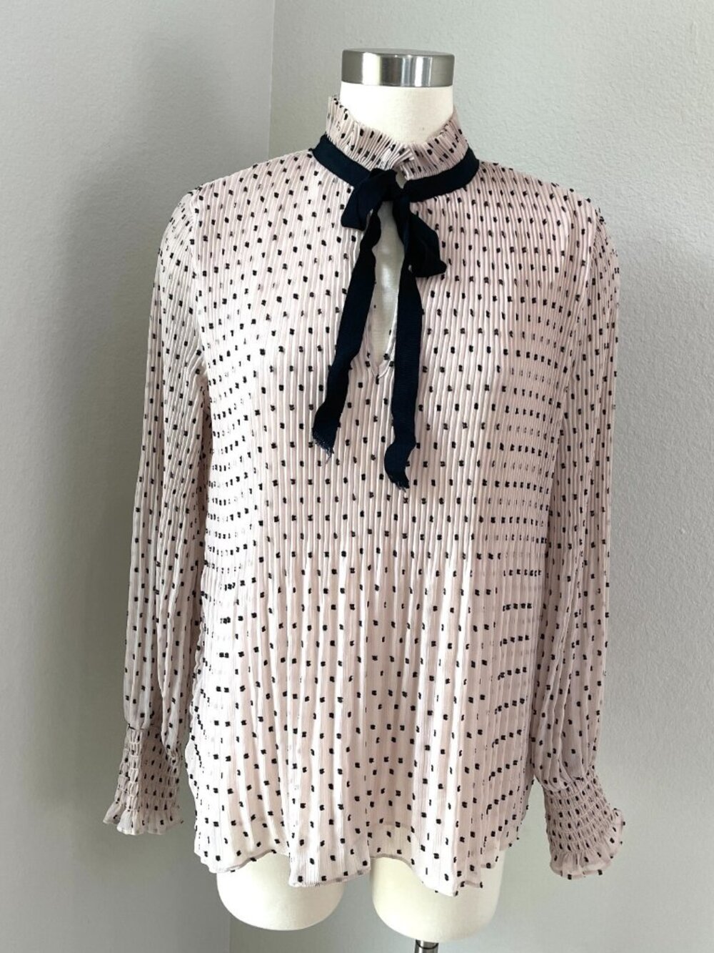 Max Studio Womens Large Pleated Accordion Blouse Polka Dot Tie Neck Shirt Top